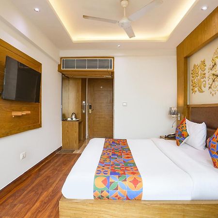 Fabhotel Prime Star 17 - Nr Yashobhoomi Convention Centre เดลี ภายนอก รูปภาพ